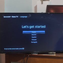 32 Inch Roku Sharp TV 