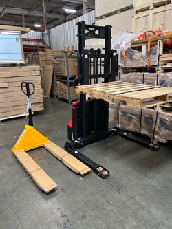 Brand new Manual pallet jack polyurethane wheels