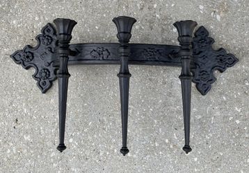 Plastic Syroco wall candle holder