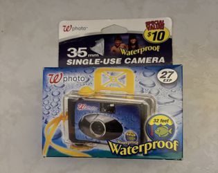 Vintage Waterproof Single Use Camera