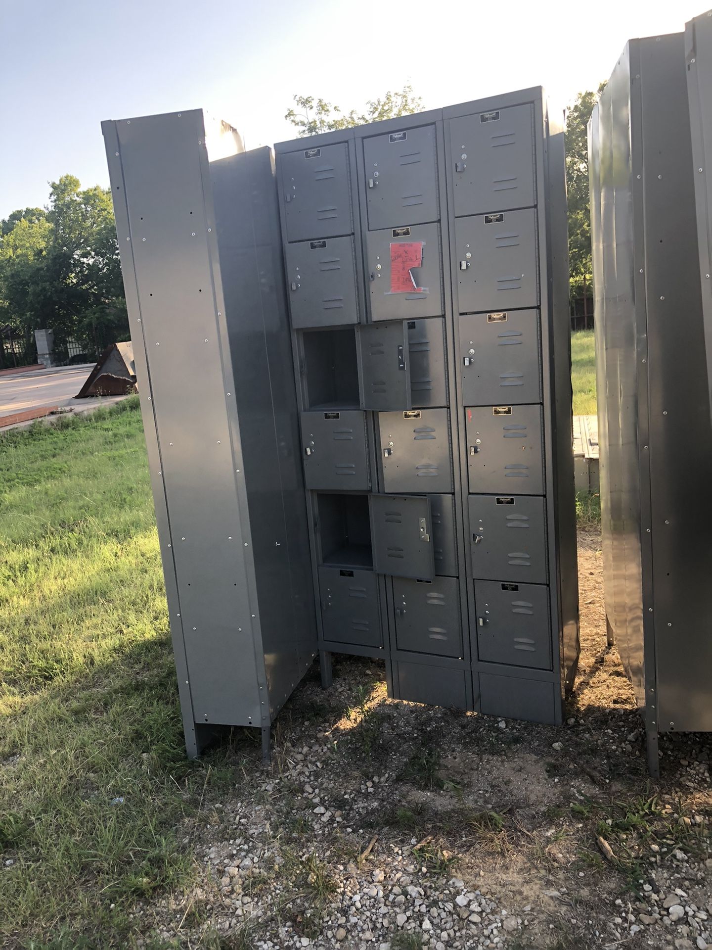 EMPLOYEES LOCKERS 7FT TALL- 3Ft WIDE $90 EACH 7 LOCKERS IF YOU TAKE ...