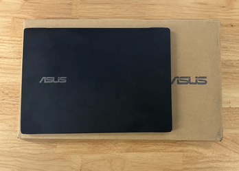 ASUS Vivobook S 14 OLED - Core Ultra 5, 16GB, 512GB