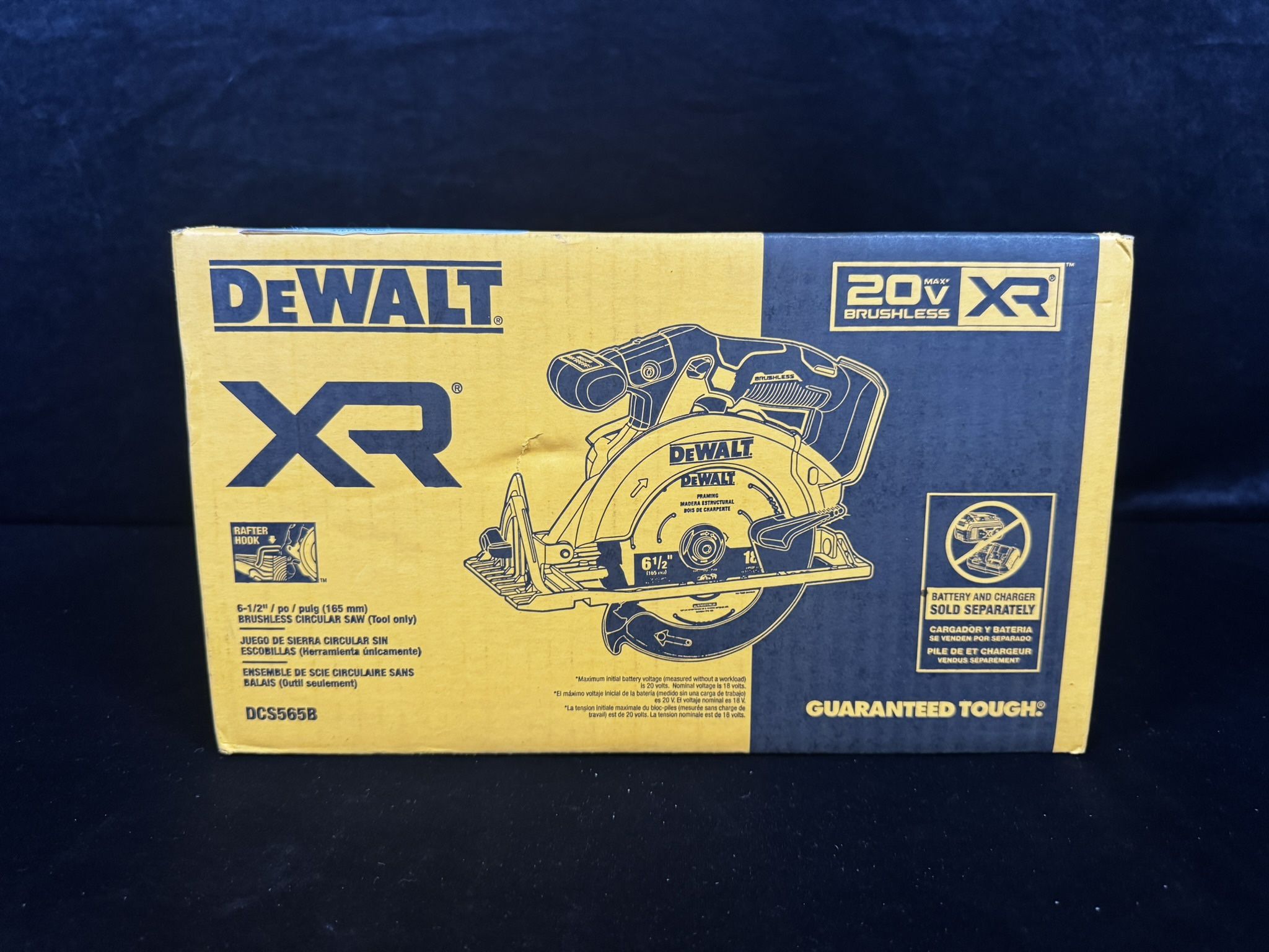 Dewalt XR-20 Volt Max 6-1/2 in Brushless Cordless Circular Saw * NO BATTERY