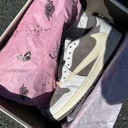 Jordan 1 Low OG Travis Scott Reverse Mocha