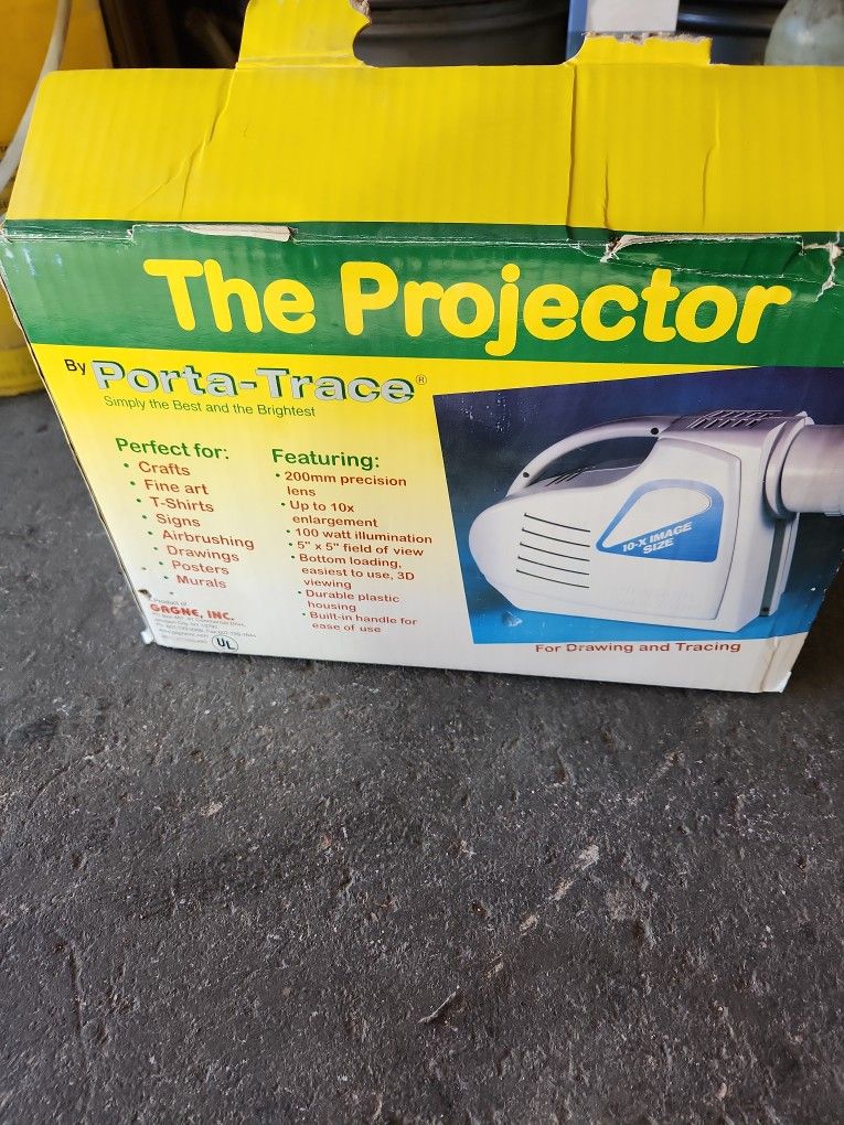 Artist Projector