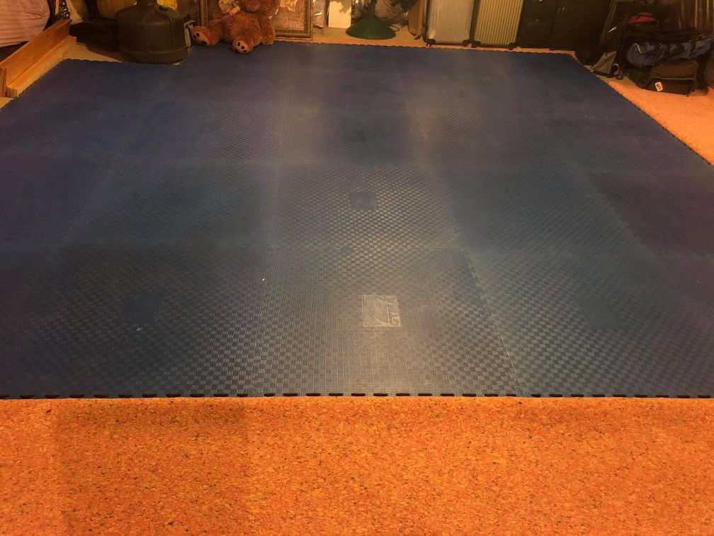 GTMA foam interlocking squares exercise mat