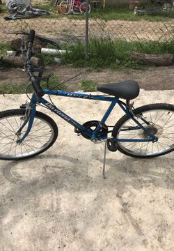Huffy Daytona ATP 10 Speed Bike for Sale in San Antonio TX