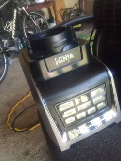 Ninja iQ  blender almost new condition. Only bottom piece. Sorry