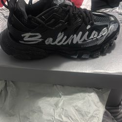 Balenciaga Size 40