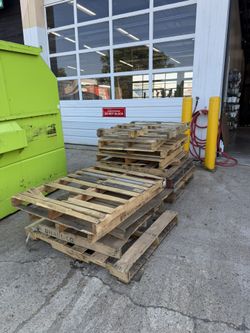 FREE pallets
