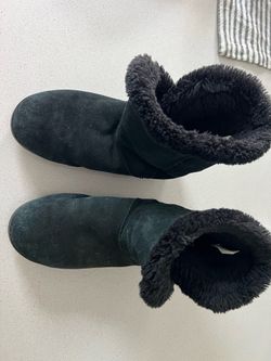 Boots Size 8 lady