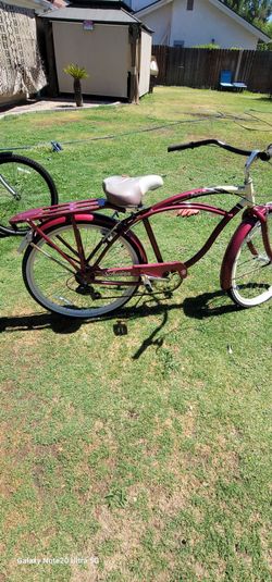 Beautiful 26" SCHWINN  7 speed Beach cruiser