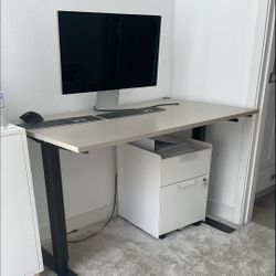 Sit/Stand Manual IKEA Desk (DESK ONLY) Beige Top, Black Legs For Sale In Anaheim 