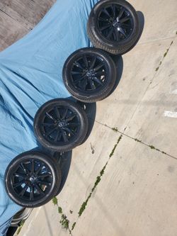 Set Of 4 Audi 19" Wheels With Winter Pirelli Scorpion Tires 