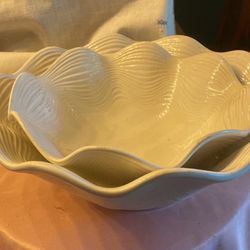 Ruffled Top Fabor Home Bowls 
