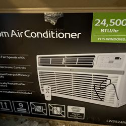 LG Room Air Conditioner, Large Room, 24,500 BTU