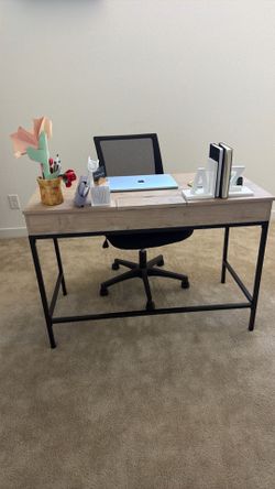 Work desk