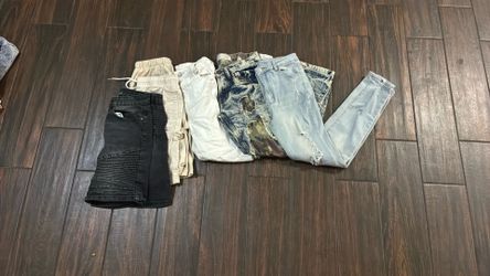 Boys size 10/12 3 pants and 3 shorts