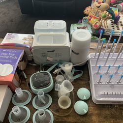Baby Nursing Gear