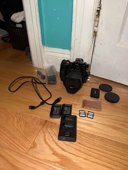 Panasonic Lumix S5IIX Full-Frame Camera + 20-60mm Lens, SmallRig Cage & Extras