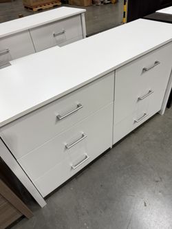 New! 6-Drawer White Dresser, bedroom dresser, white finish dresser, clothing storage unit, bedroom closet, closet storage, cabinet, Dresser, matching 