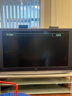 Sony  60in TV and Table Stand