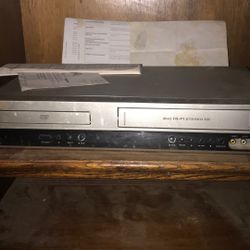 Insignia DVD  Vcr