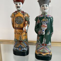 Pair of Vintage Chinese Qing Dynasty Emperor & Empress Statues - 10.5" Hand Paint Porcelain