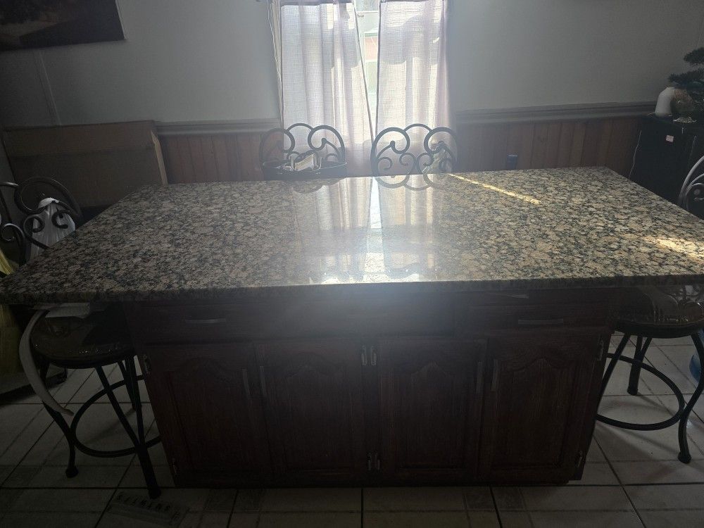 Island Granite Baltic Brown