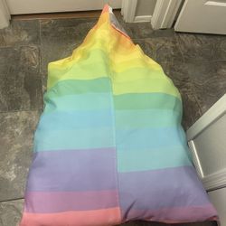 FREE “Bean Bag” Storage Filled With Dolls And Stuffed Animals