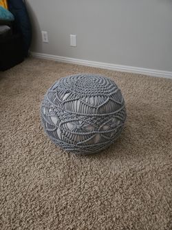 Crochet Otoman 