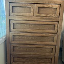 Modern Looking Dresser