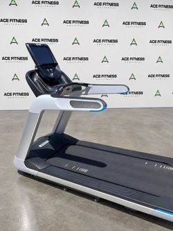 Precor Treadmill - TRM 885 w touch screen