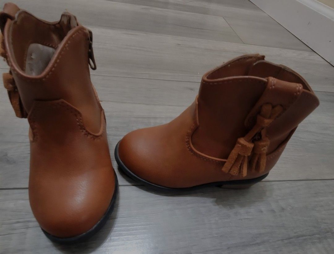 Cat & Jack Brown Toddler Boots