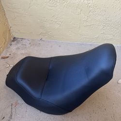 OEM SOFTAIL HARLEY SOLO SEAT 
