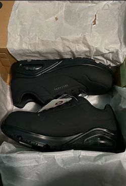 Skechers Black Low-Top Sneakers (Size:5) 👉$100 (New)👈
