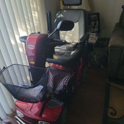 Merits Pioneer 3 Wheel Mobility Scooter