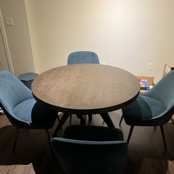 Dining Table With 4 Chairs