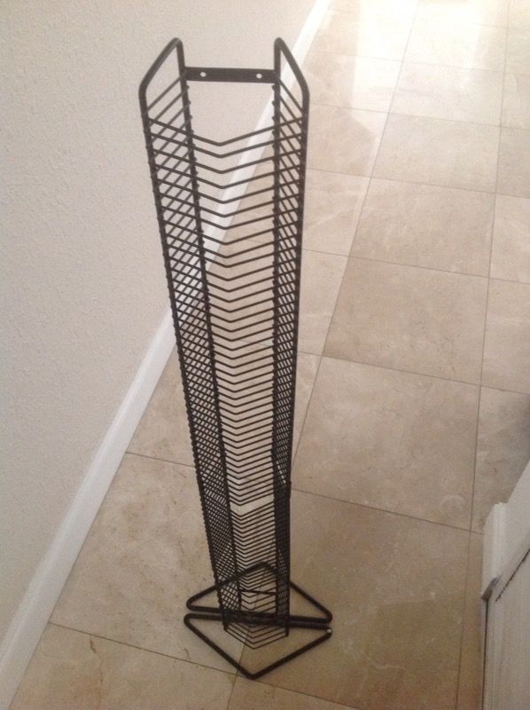 CD storage rack