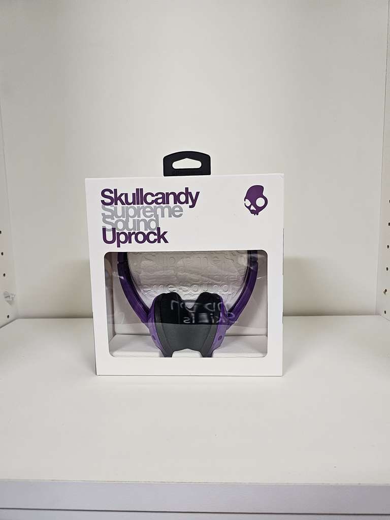 Lot of 44 Brand New Skullcandy Supreme Sound Uprock Headphones in Purple