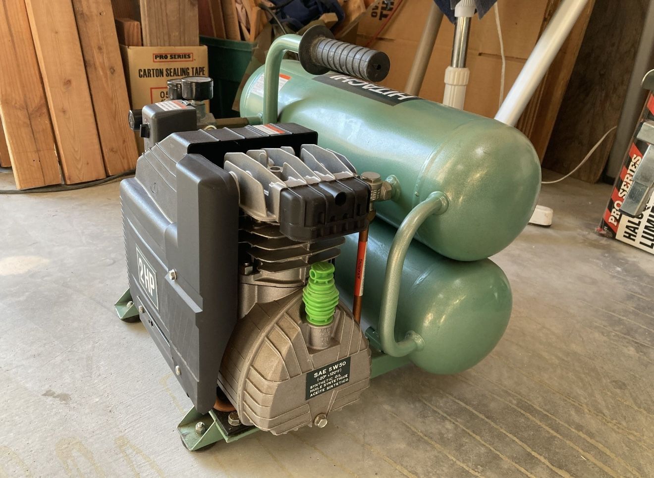 Hitachi Twin Air Compressor 