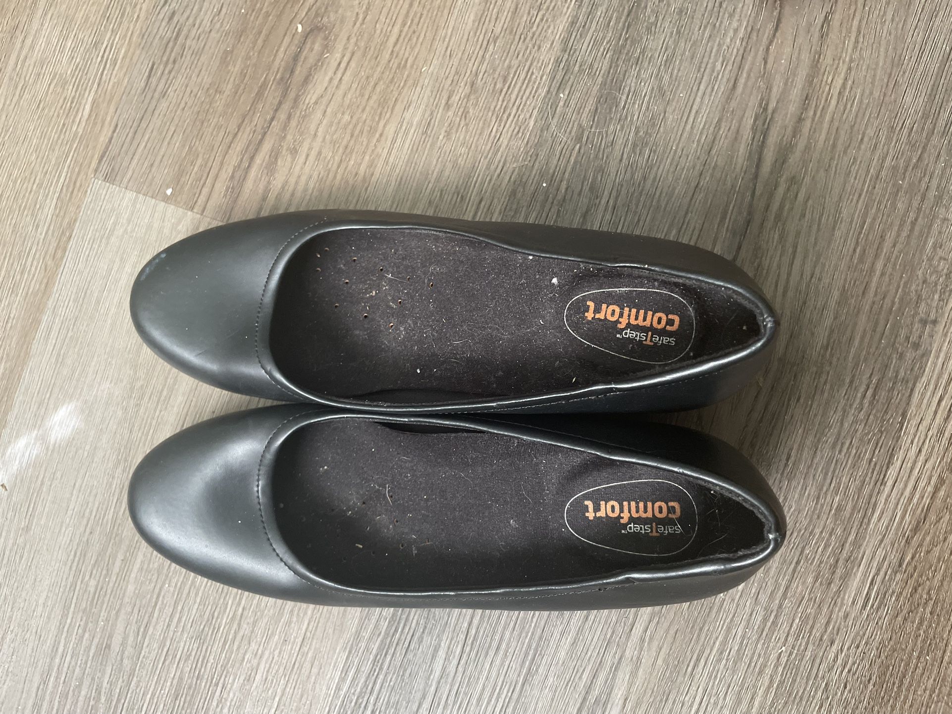 Comfort Flats Size 7