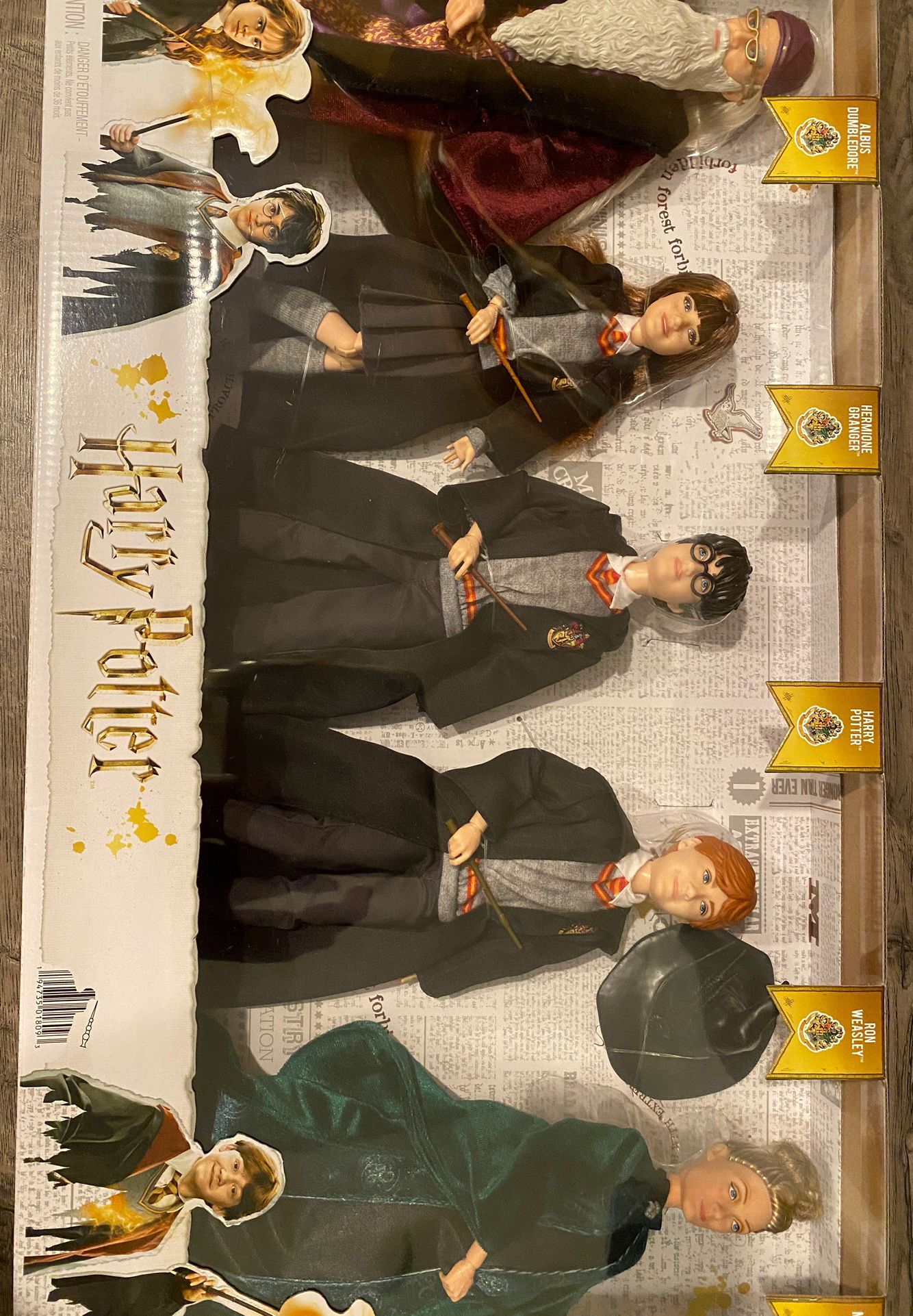 Harry potter brand  new Wizarding World Harry Potter 5-Piece 10-inch Figure Set