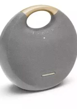 Harman Kardon Onyx Studio 6 – IPX7 Waterproof Wireless Bluetooth Speaker – Gray/Gold