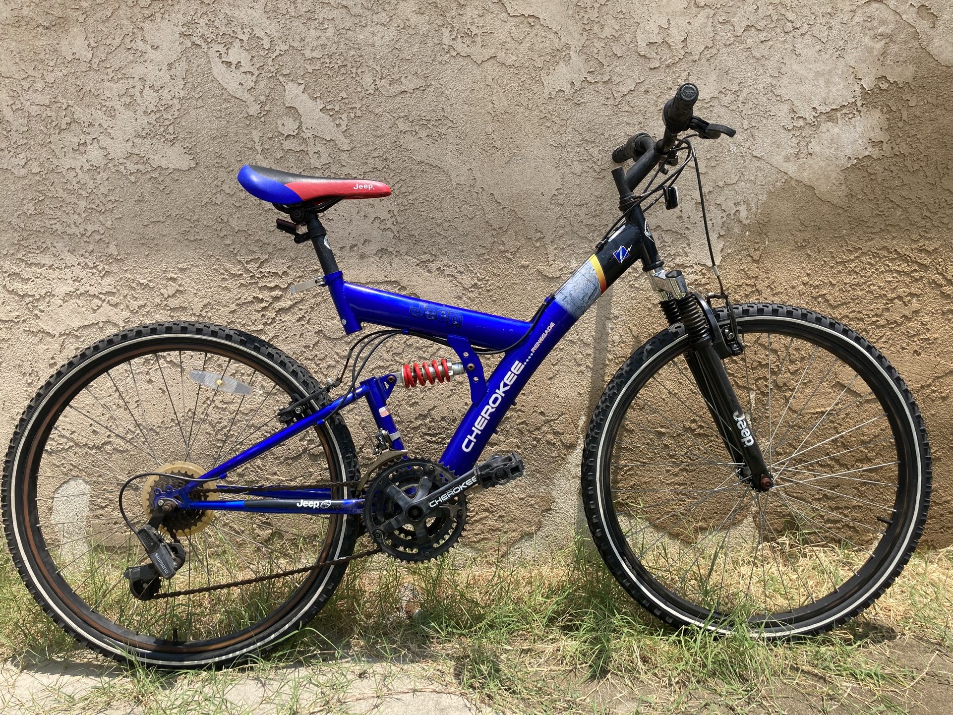 Mountain Bike (Jeep Cherokee Renegade)