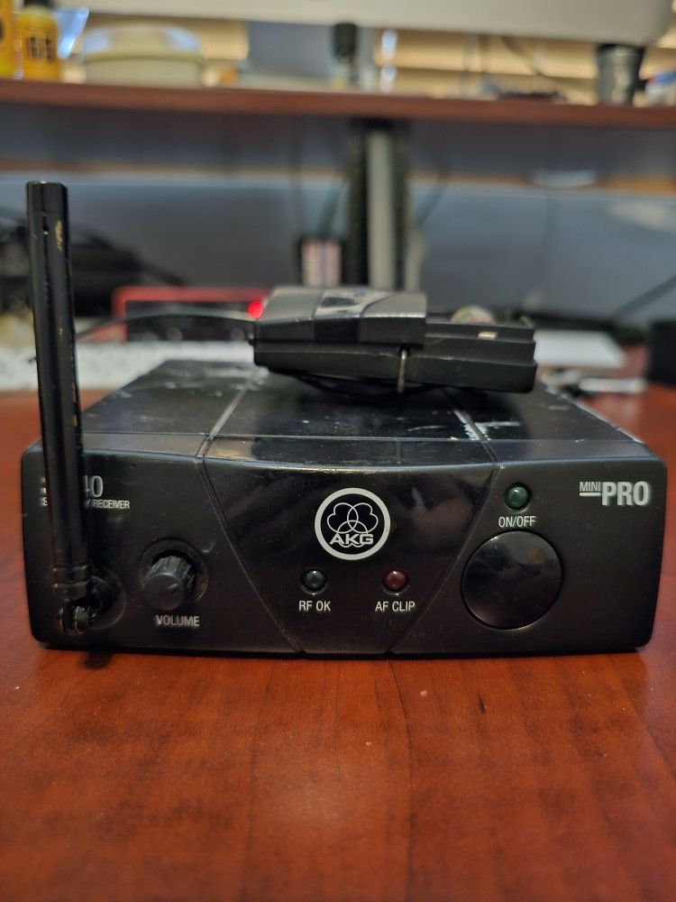 AKG SR40 Instrument Wireless System