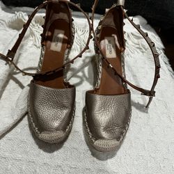 Valentino Rockstud Accents Leather D'Orsay Pumps Women's Size 8