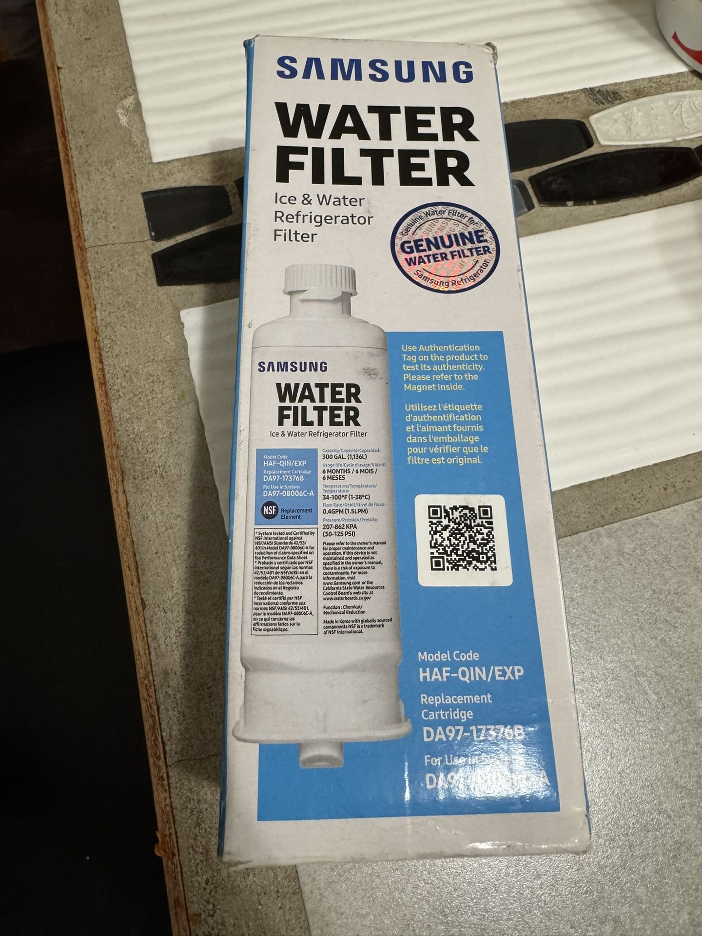 SAMSUNG Genuine Filter for Refrigerator Water and Ice, Carbon Block Filtration, Reduces 99% of Harmful Contaminants for Clean, Clear Drinking Water, 6