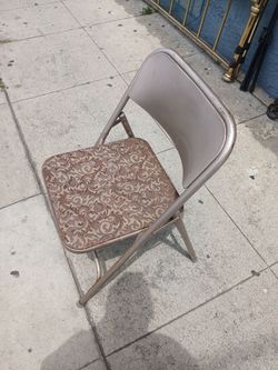 Metal folding chairs 4 left $20 each