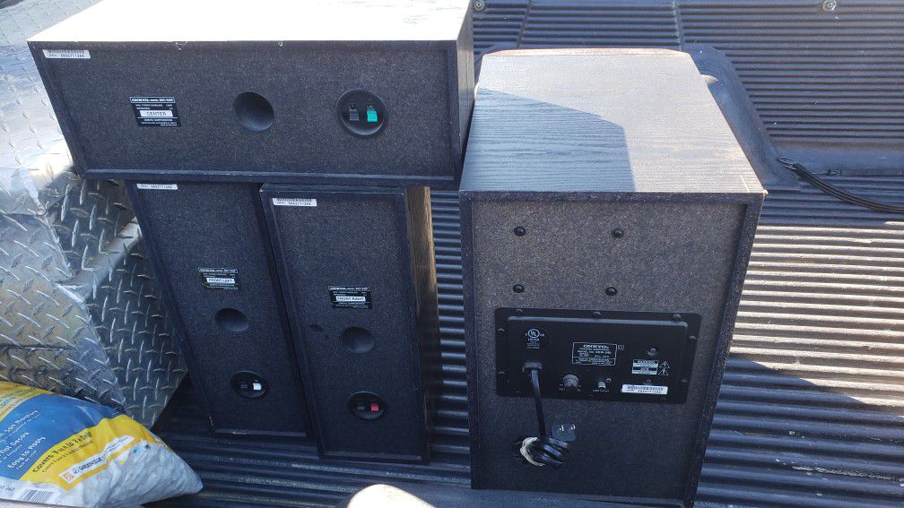 Onkyo Surround Sound System With Subwoofer.  $125. Loud Setup. Pickup In Oakdale 